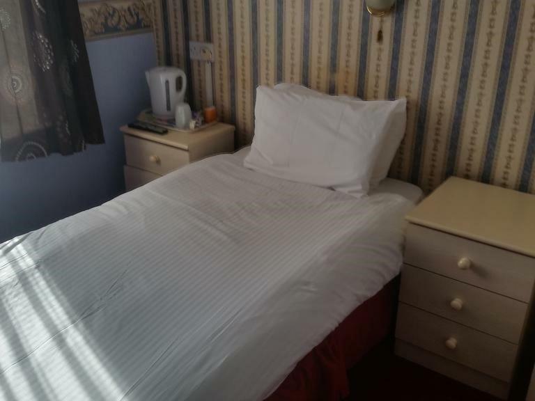 Pleasure Hotel By The Beach. Blackpool Quarto foto