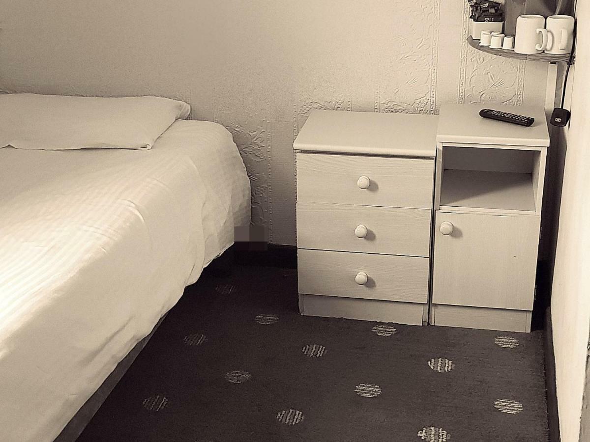 Pleasure Hotel By The Beach. Blackpool Quarto foto